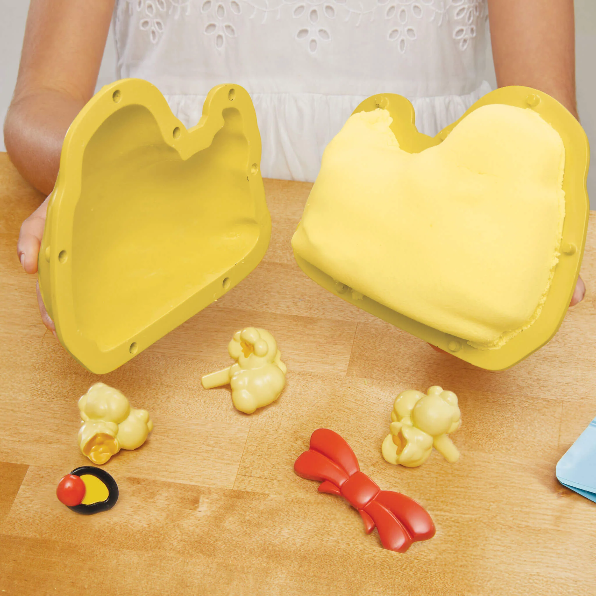 Little Tikes Duck Cake Kit – Creative Chefs Bluey - Image 5