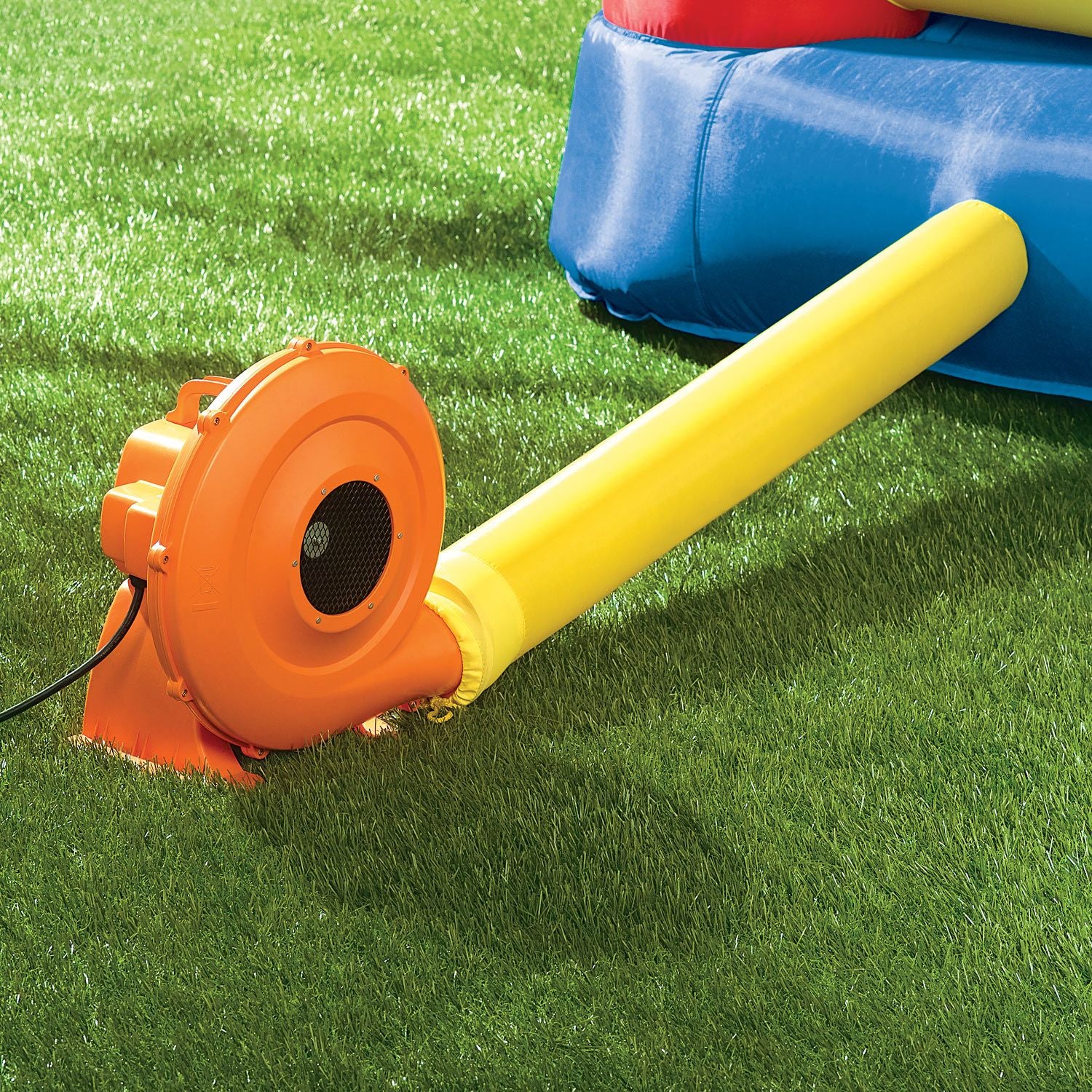 Little Tikes Jump 'n Slide Bouncer - Image 7