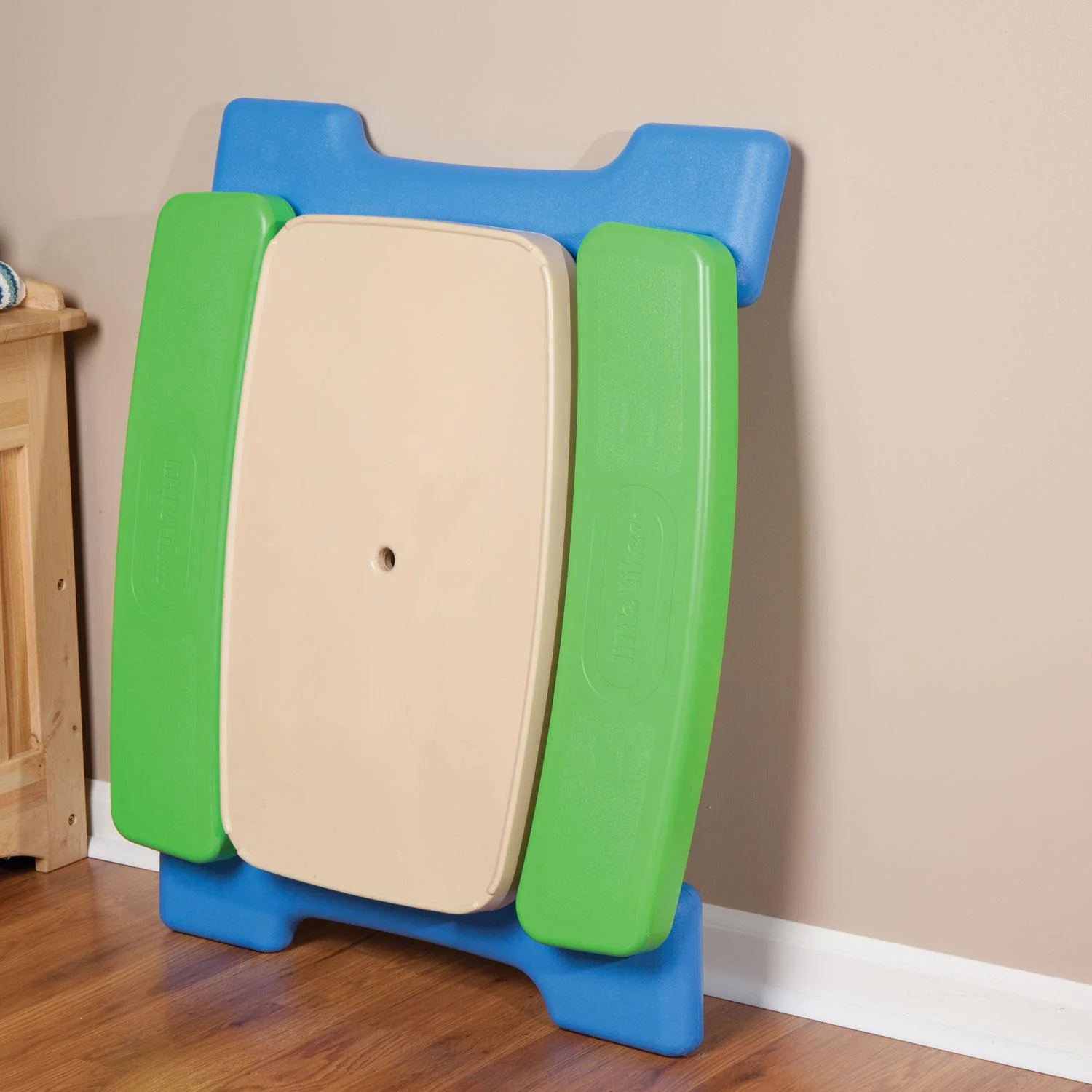 Little Tikes Blue/Green – Easy Store Jr. Play Table with Umbrella - Image 5